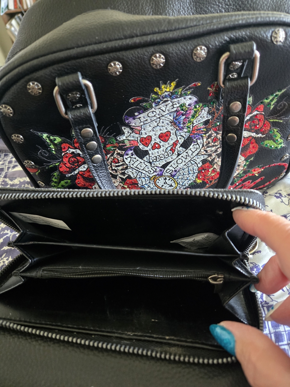 Ed Hardy Black Satchel & Matching Wallet w/ Colorful Skull and Rose Embroidery. - Picture 4 of 5